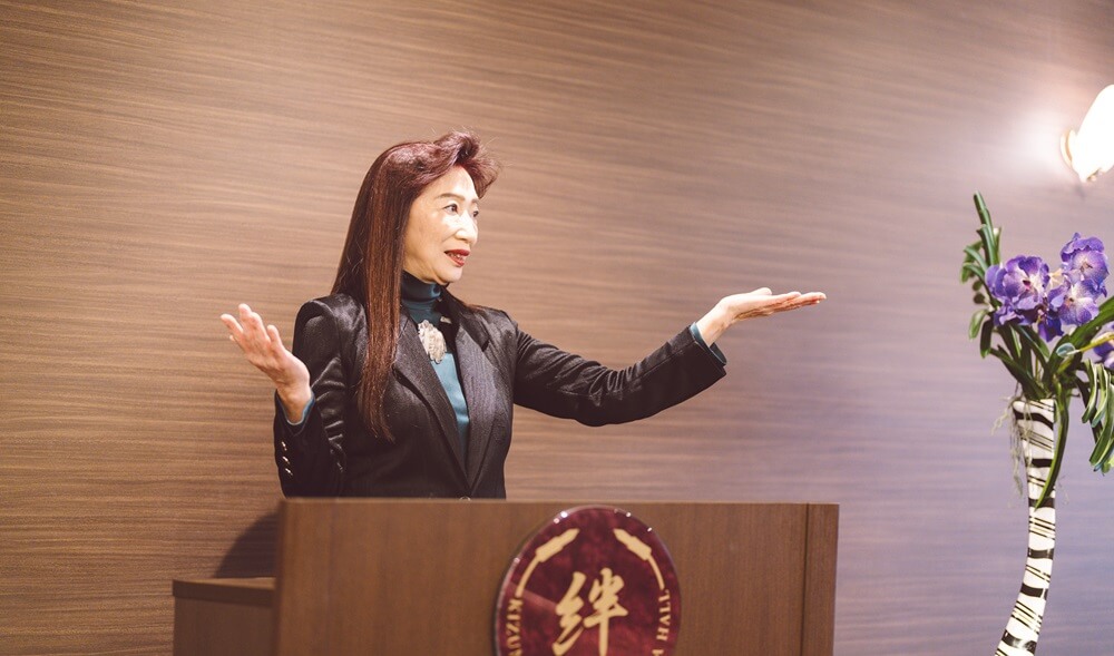 キービジュアル_院長